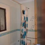 Apartament Com 3 Quartos A 250 Metros