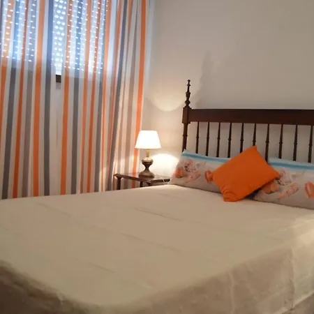Com 3 Quartos A 250 Metros *